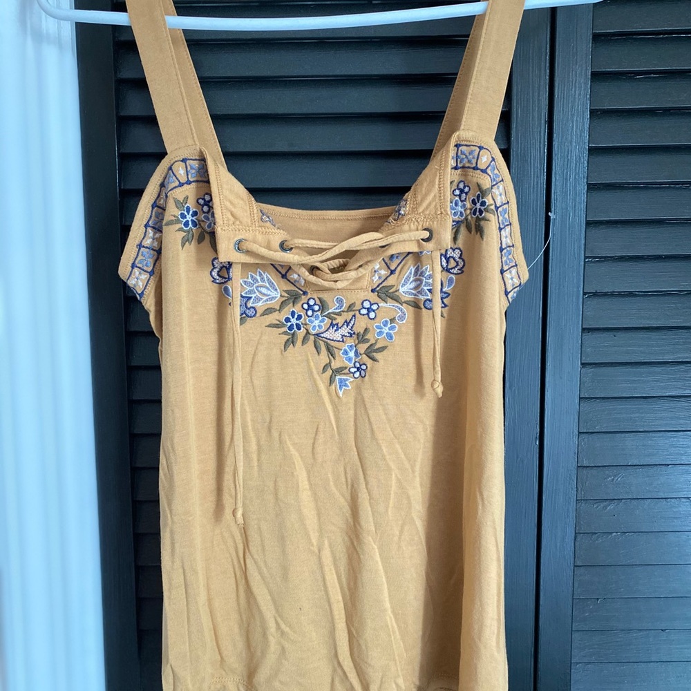 American Eagle Tan Floral Tank Top